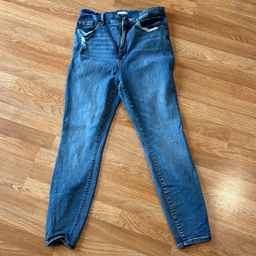 Good American Distressed Blue Skinny Jeans Size 15